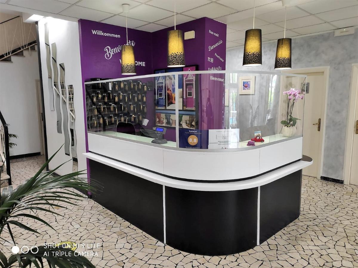Mantovani Hotel Mariu Rimini Kültér fotó