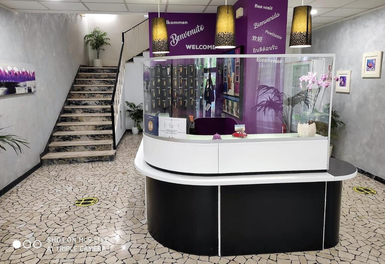 Mantovani Hotel Mariu Rimini Kültér fotó